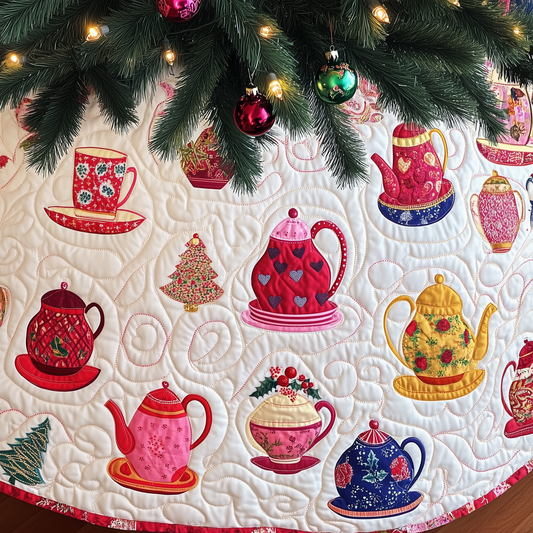 Christmas Teapot Quilted Tree Skirt GFTOAB232