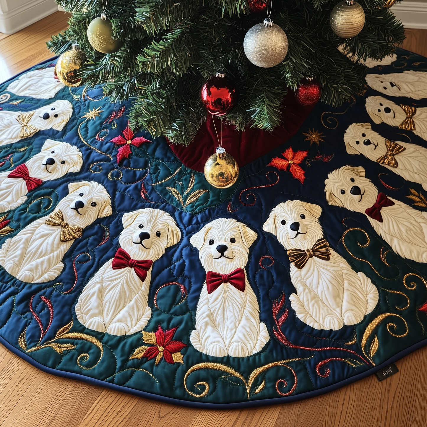 Christmas Maltese Quilted Tree Skirt GFTOAB564