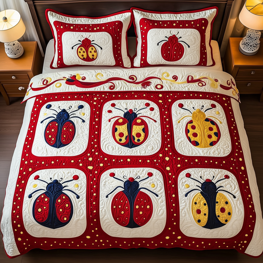 Red Ladybug 3-Piece Quilted Bedding Set GFTOHD1213