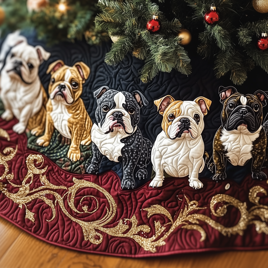 Festive Bulldog Quilted Tree Skirt GFTONL1023