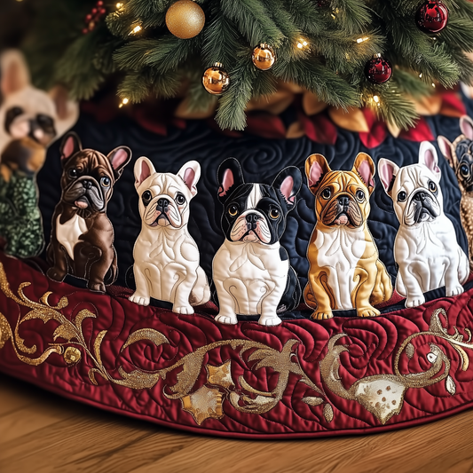 Festive Bulldog Quilted Tree Skirt GFTONL1025