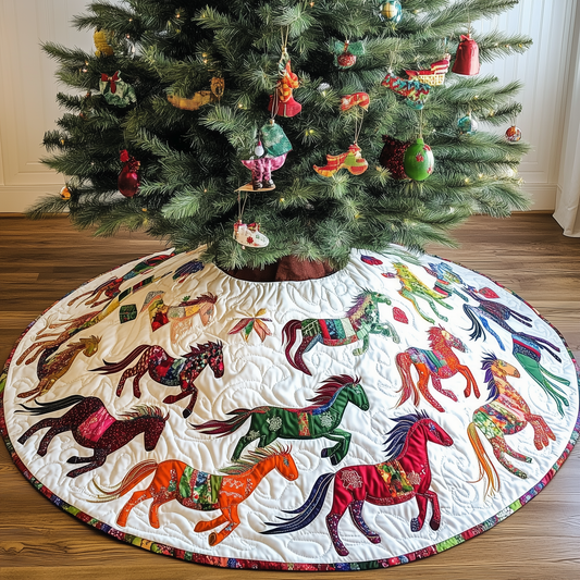 Festive Horses Quilted Tree Skirt GFTONL745