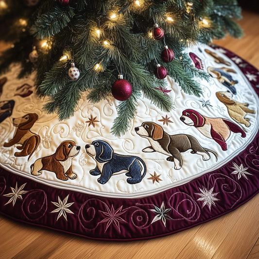 Christmas Beagle Quilted Tree Skirt GFTOTL1013