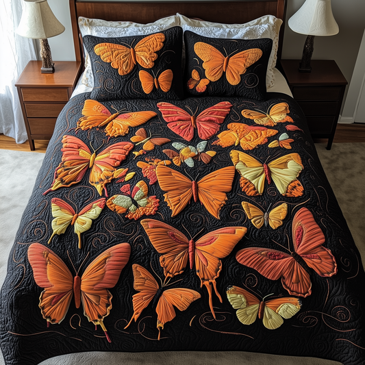 Butterflies Deep Night 3-Piece Quilted Bedding Set GFTOTL1255