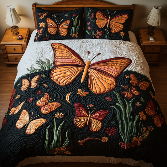 Butterflies Deep Night 3-Piece Quilted Bedding Set GFTOTL1259