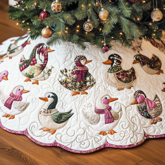 Pink Duck Quilted Tree Skirt GFTOTL1478