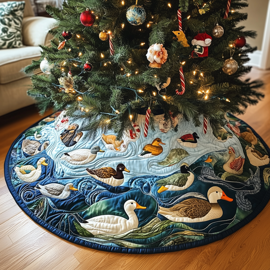 Farmhouse Duck Quilted Tree Skirt GFTOTL1481