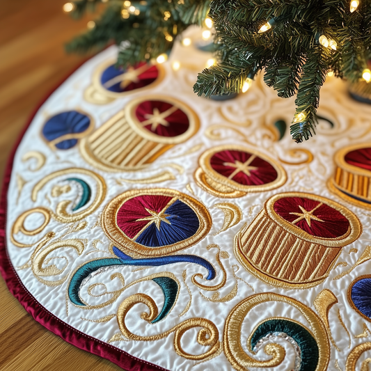 Swirl Drum Christmas Quilted Tree Skirt GFTOTL863