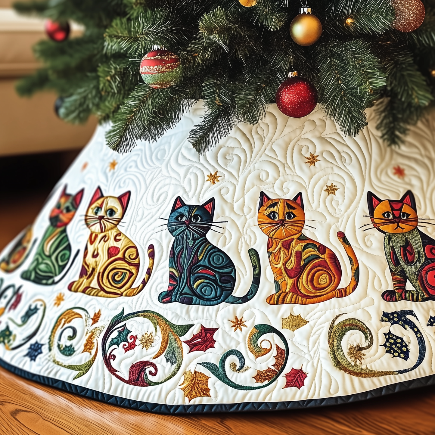 Festive Folk Art Cat Quilted Tree Skirt GFTOTP343